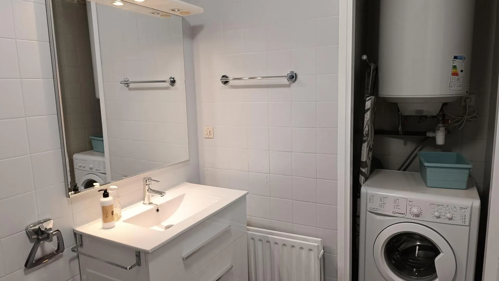 Suitedreams - Av. Fener Andorra la Vella